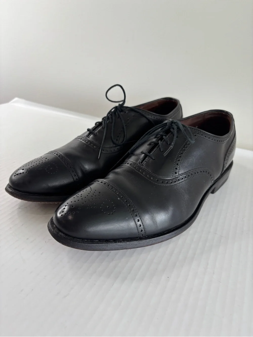 Allen Edmonds Stratton Brouge Cap Toe Oxfords Mens Size 9.5 B Black Leather Sole